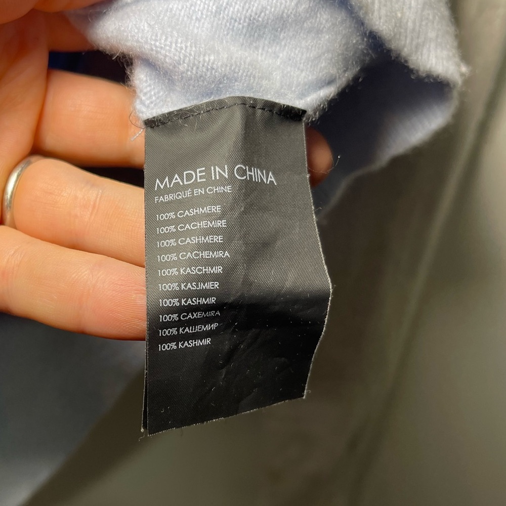 Club Monaco Men’s 100% Cashmere Colorblock Crewneck Sweater in S - Picture 6 of 7